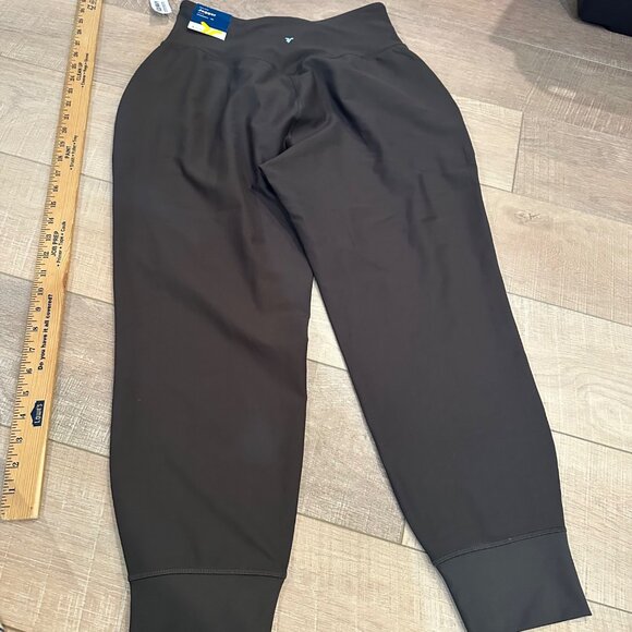 Old Navy Womens Powersoft High-Rise Jogger Go-Dry Pants L Petite dark olive NEW - Picture 8 of 9